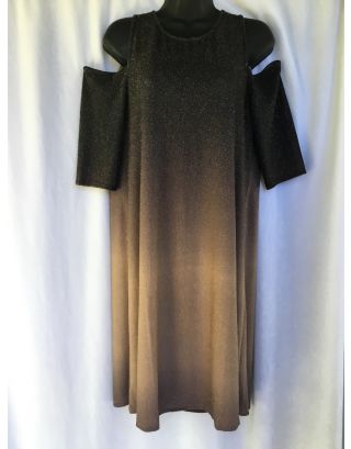 Venus Off the shoulder  dress S