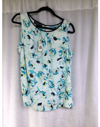 Jones turquoise floral top 8