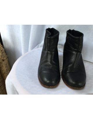 Toms black bootie