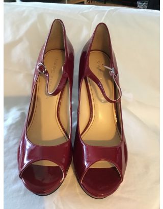 Marc Fisher red heels