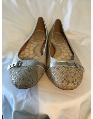Born flats